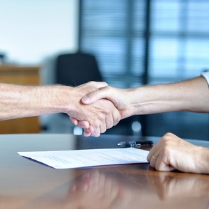 Offre d'emploi : Responsable d'affaires et de développement en énergie renouvelable 